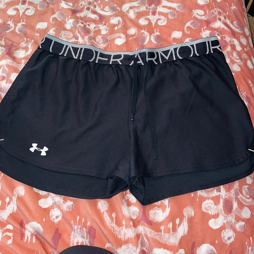 Under Armour Black Shorts